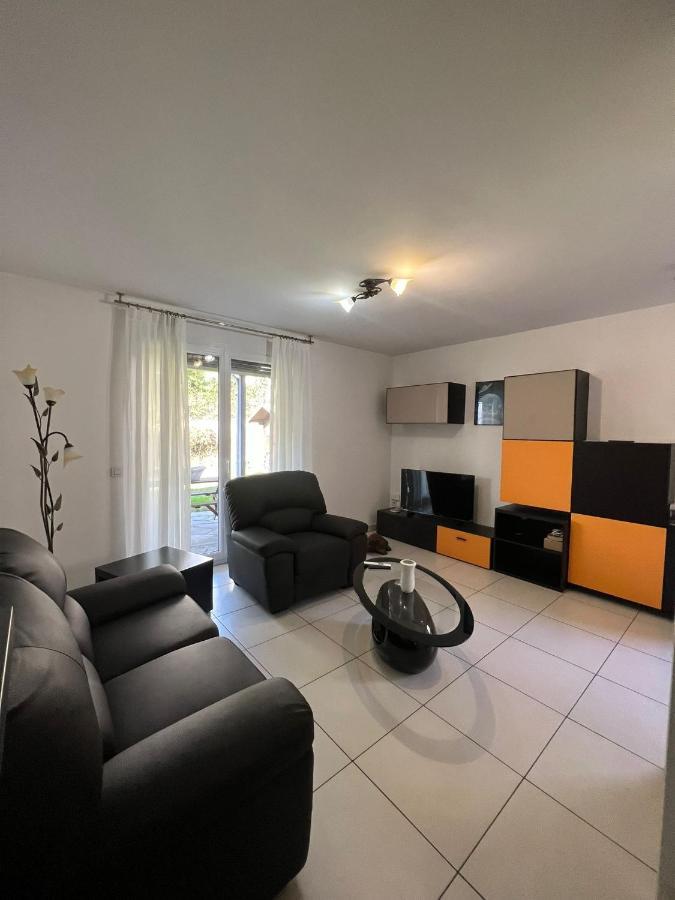 Appartamento Vacanze Sanzen - Como Cernobbio Lugano Morbio Inferiore Bagian luar foto